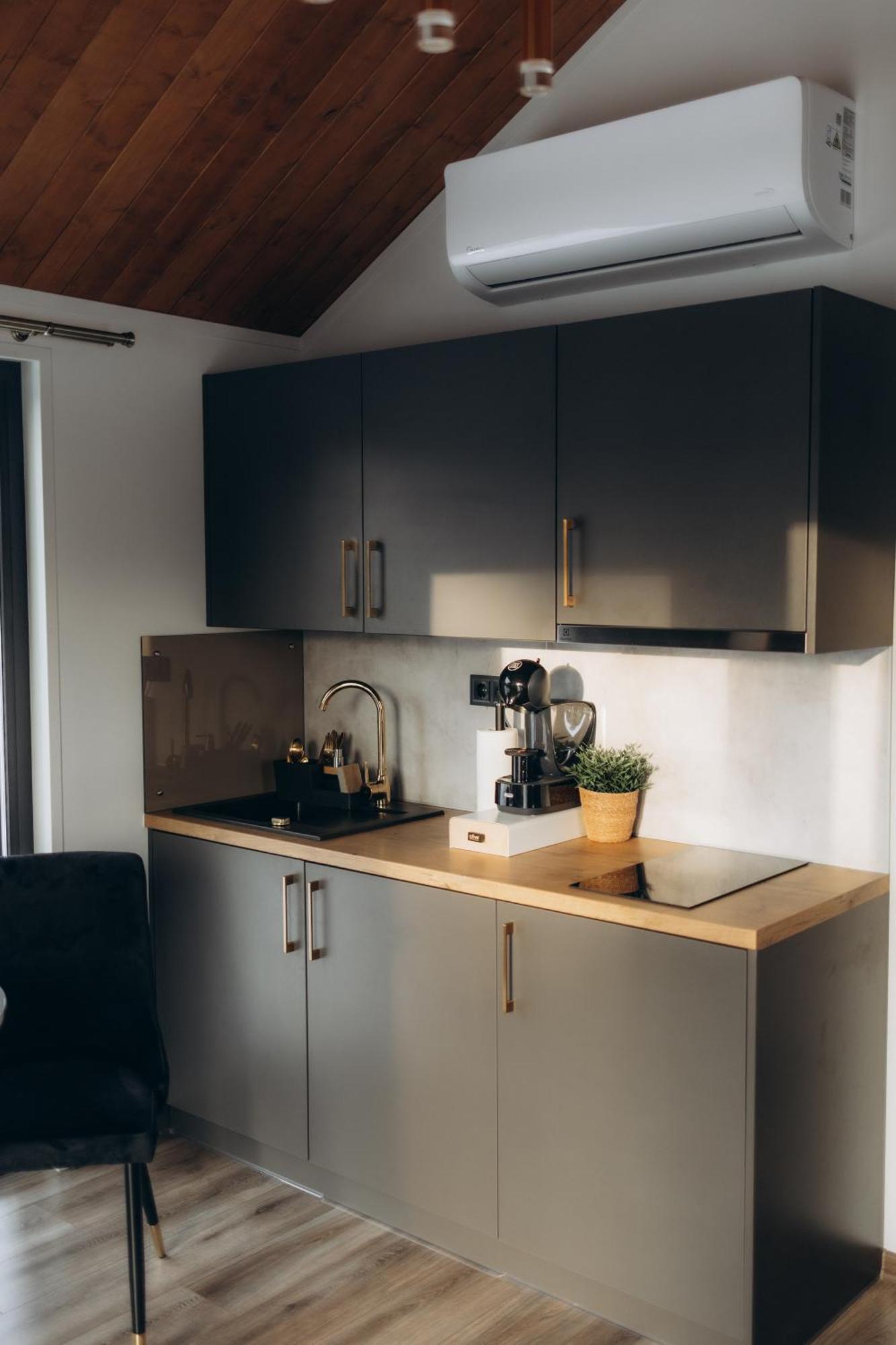 Atputas Komplekss Pazust Priedes - Sunset House Bernāti Εξωτερικό φωτογραφία